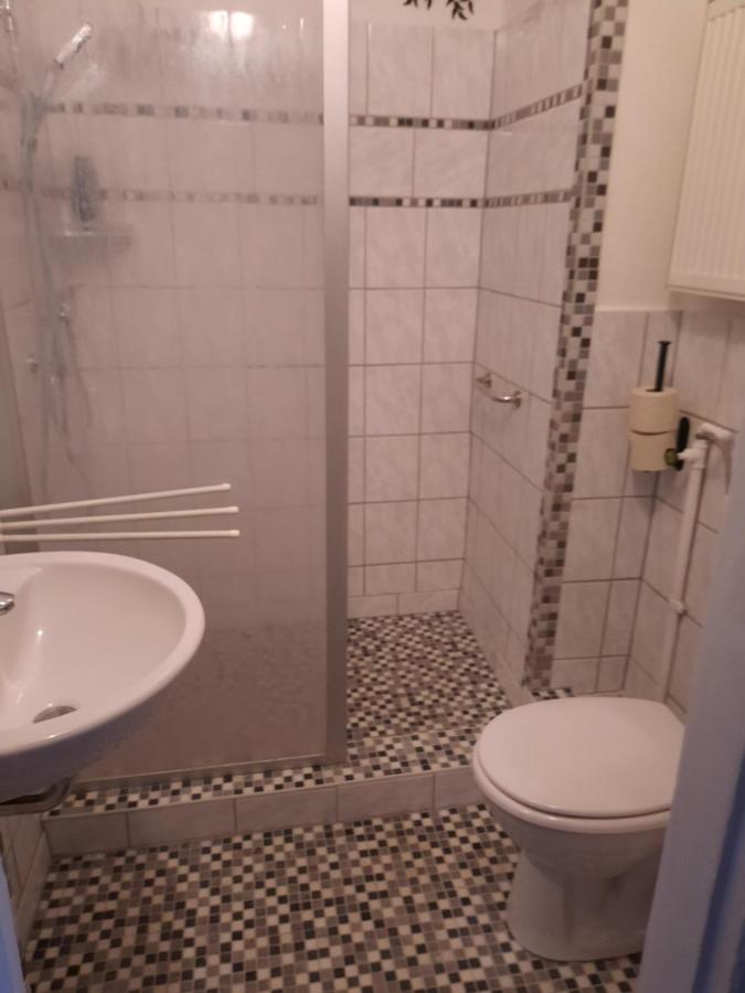 Spacey,Central Apartment Near Alexanderplatz Berlim Exterior foto